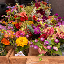 Load image into Gallery viewer, 10-week Summer Flower CSA
