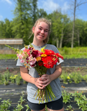 Load image into Gallery viewer, 5-week Half Summer Flower CSA

